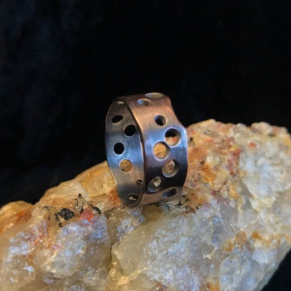 Copper Unisex Ring - Bubble- Hole design - Picture 4 of 5